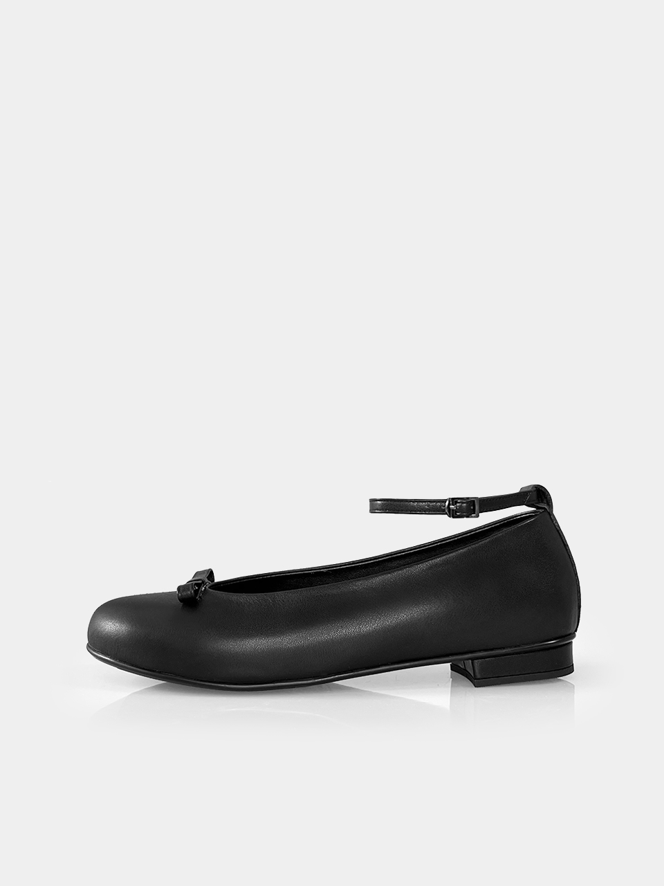 [3day delivery] Mrc106 Round Ribbon Flat Shoes (Black)